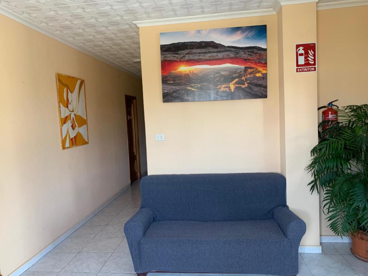 Hostal Sequeiros San Ciprián de Viñas Екстериор снимка