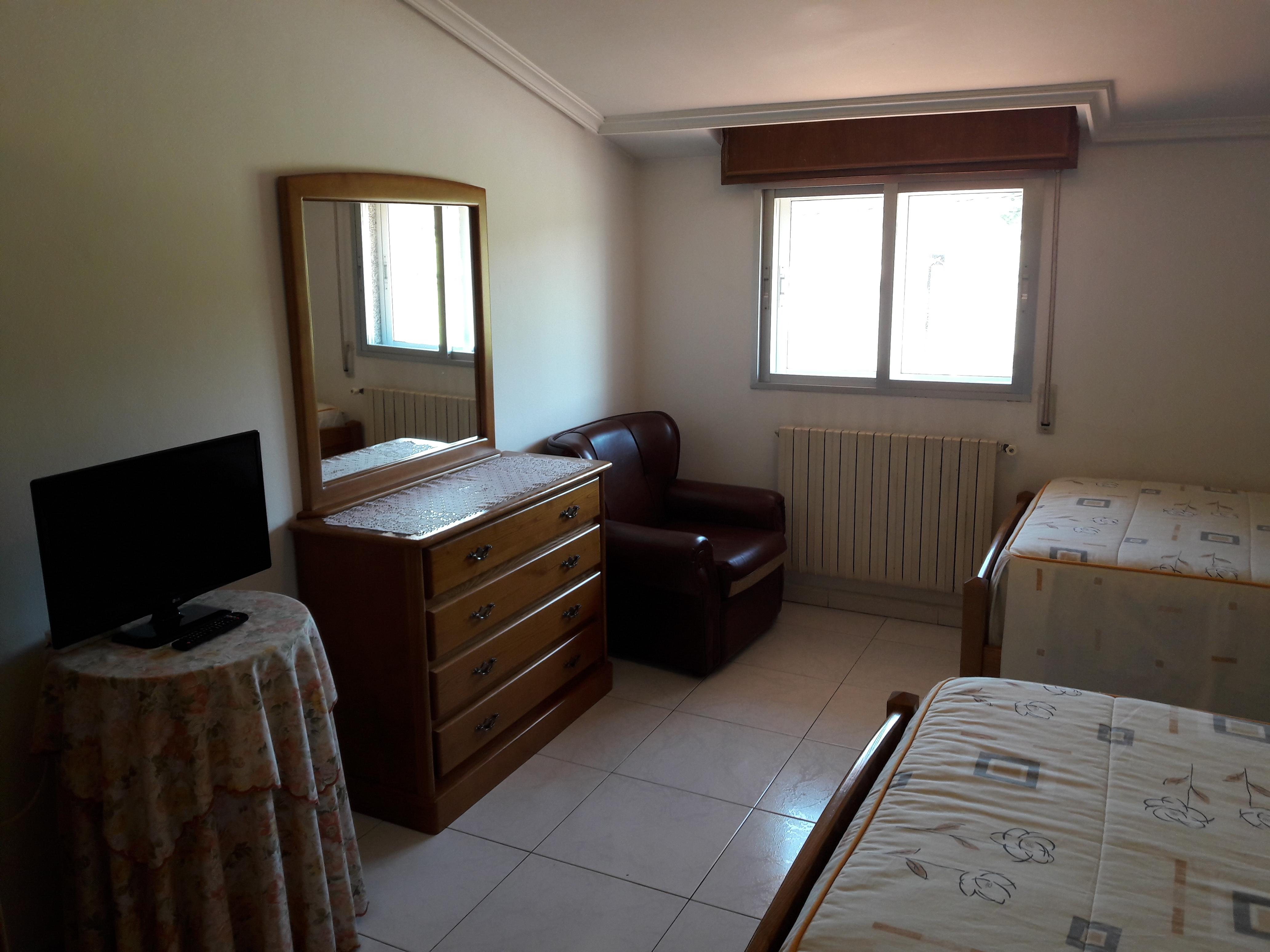 Hostal Sequeiros San Ciprián de Viñas Екстериор снимка