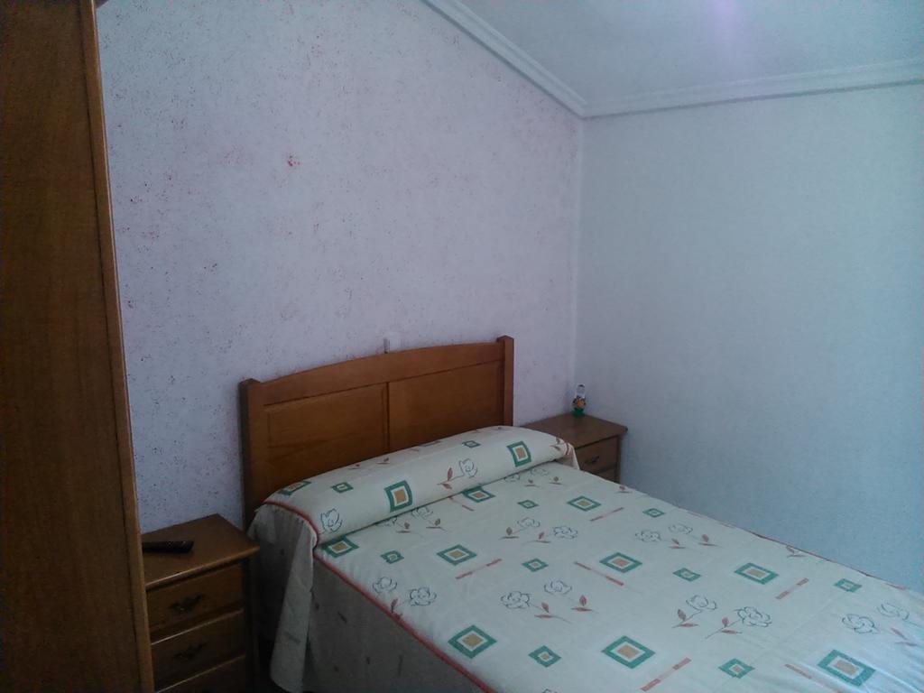 Hostal Sequeiros San Ciprián de Viñas Екстериор снимка
