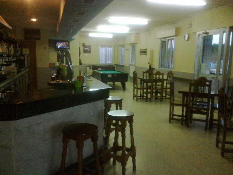 Hostal Sequeiros San Ciprián de Viñas Екстериор снимка
